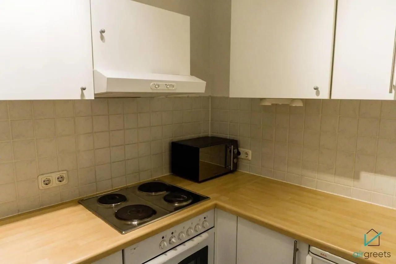 شقة Bright And Quiet Flat With A Balcony ميونيخ